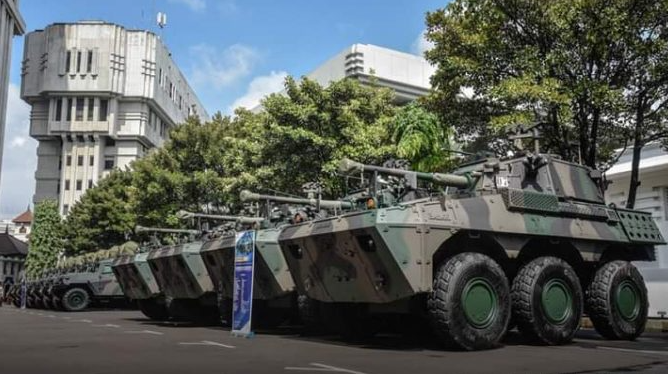 Kemenhan Perkuat TNI AD dengan Ranpur Badak, Anoa dan Komodo